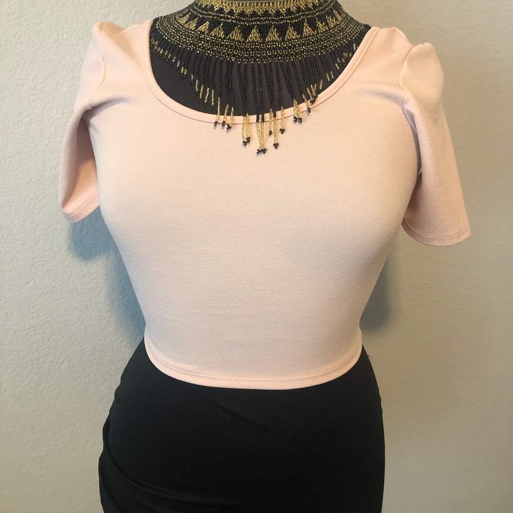 Crop Top - Picture 2 of 4
